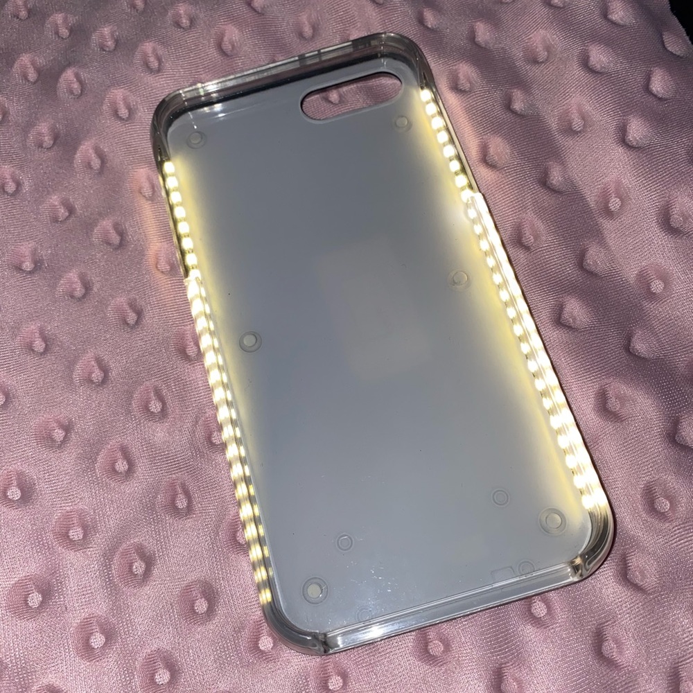 iPhone case - Picture 2 of 2